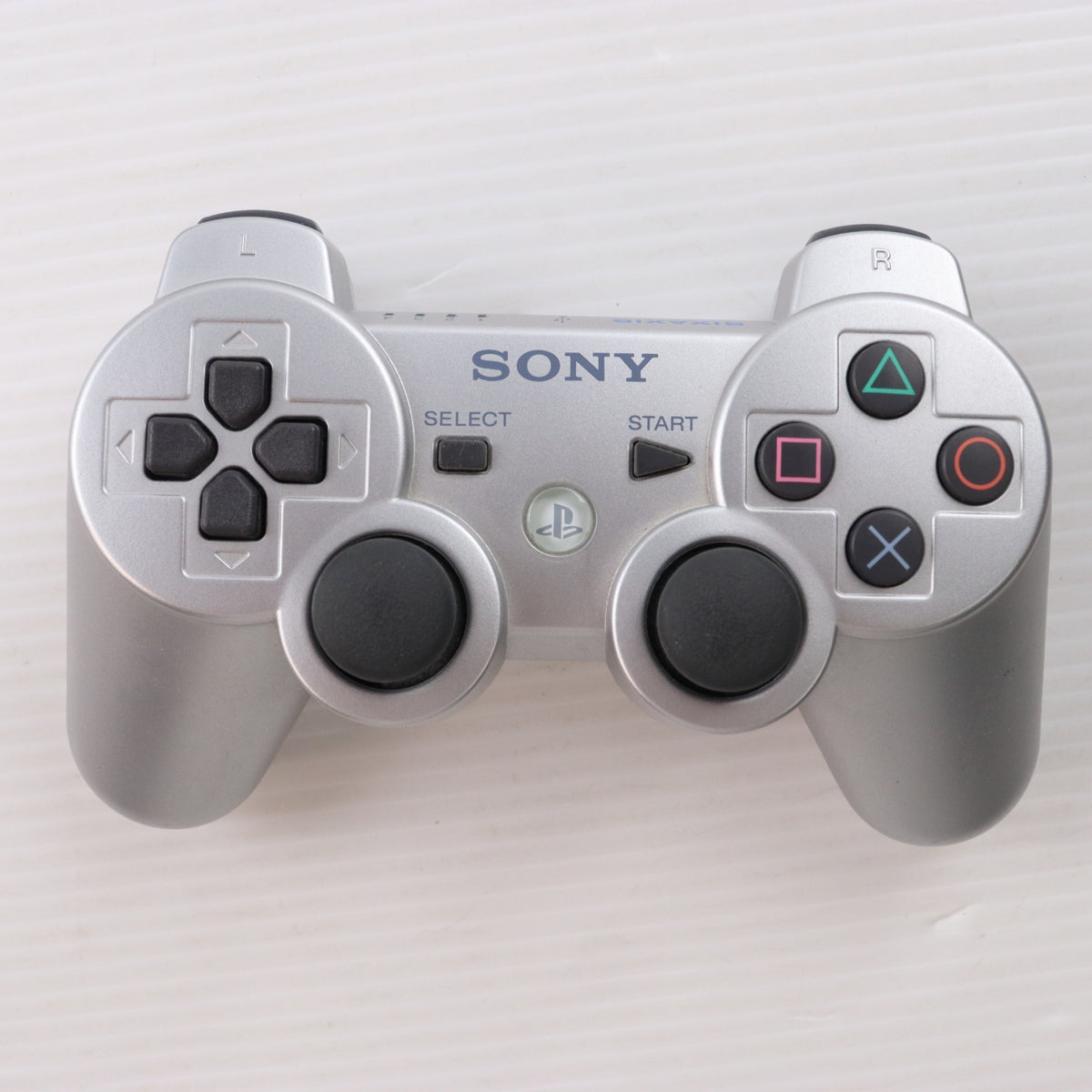 【中古即納】[PS3] (本体) PlayStation 3(プレイステーション3) METAL GEAR SOLID 4(メタルギアソリッド4) WELCOME BOX with DUALSHOCK3 HDD40GB サテン・シルバー同梱版 SCE(CEJH-10002)(20080612)