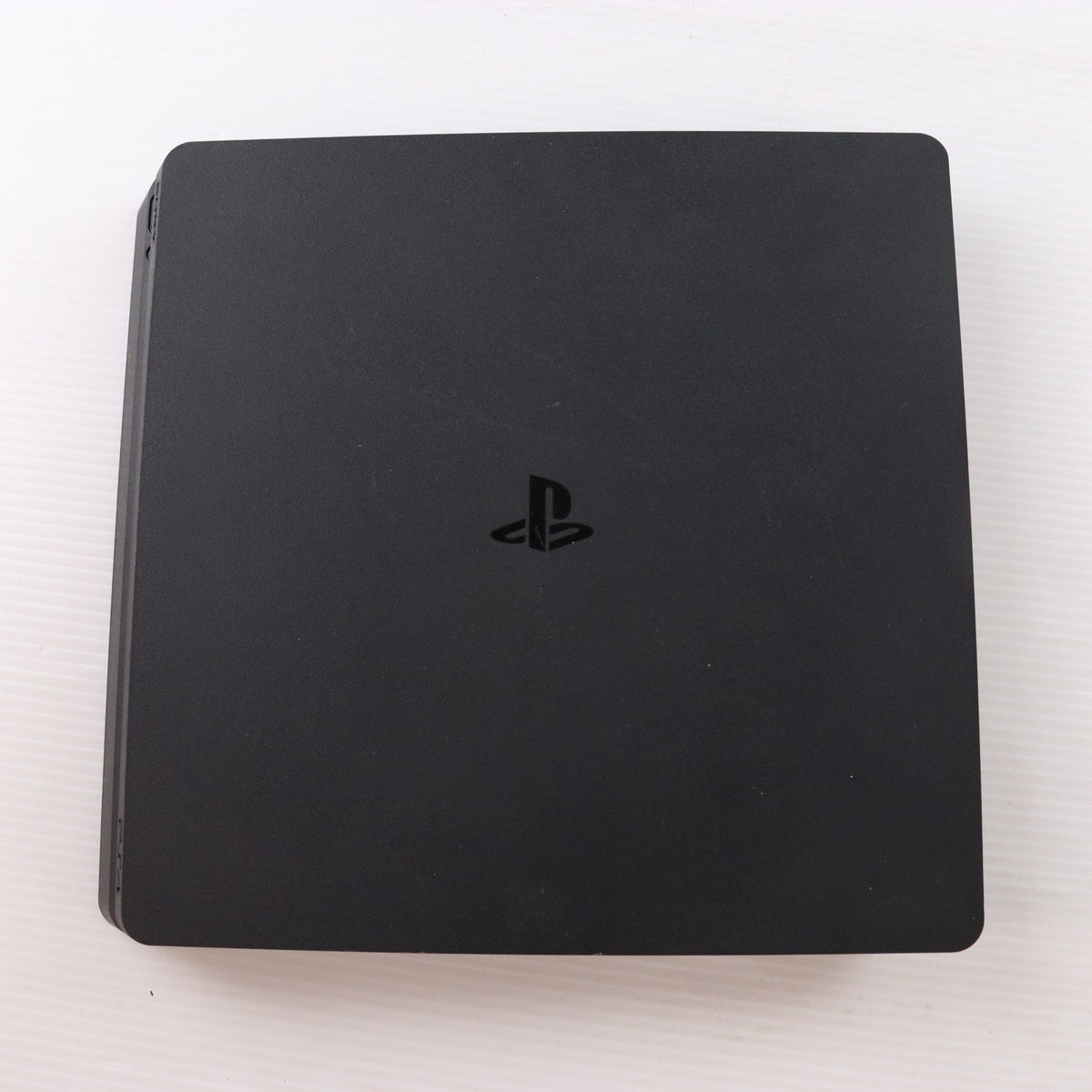 【中古即納】[PS4] (本体) PlayStation 4(プレイステーション4) ジェット・ブラック HDD500GB SIE(CUH-2000AB01)(20160915)