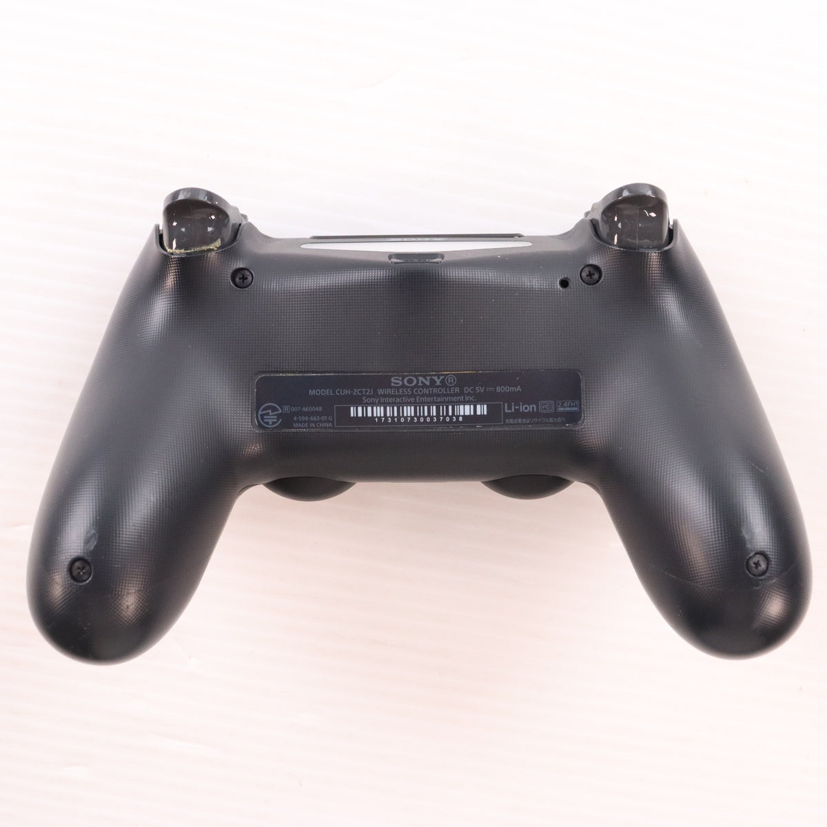 【中古即納】[PS4] (本体) PlayStation 4(プレイステーション4) ジェット・ブラック HDD500GB SIE(CUH-2000AB01)(20160915)