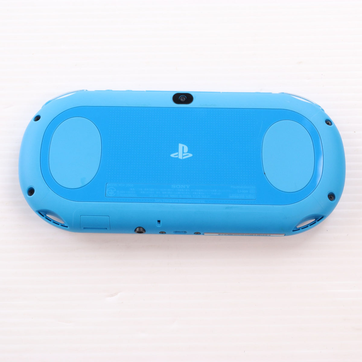 【中古即納】[PSVita] (本体) PlayStation Vita(プレイステーション ヴィータ) Wi-Fiモデル アクア・ブルー SCE(PCH-2000ZA23)(20150917)