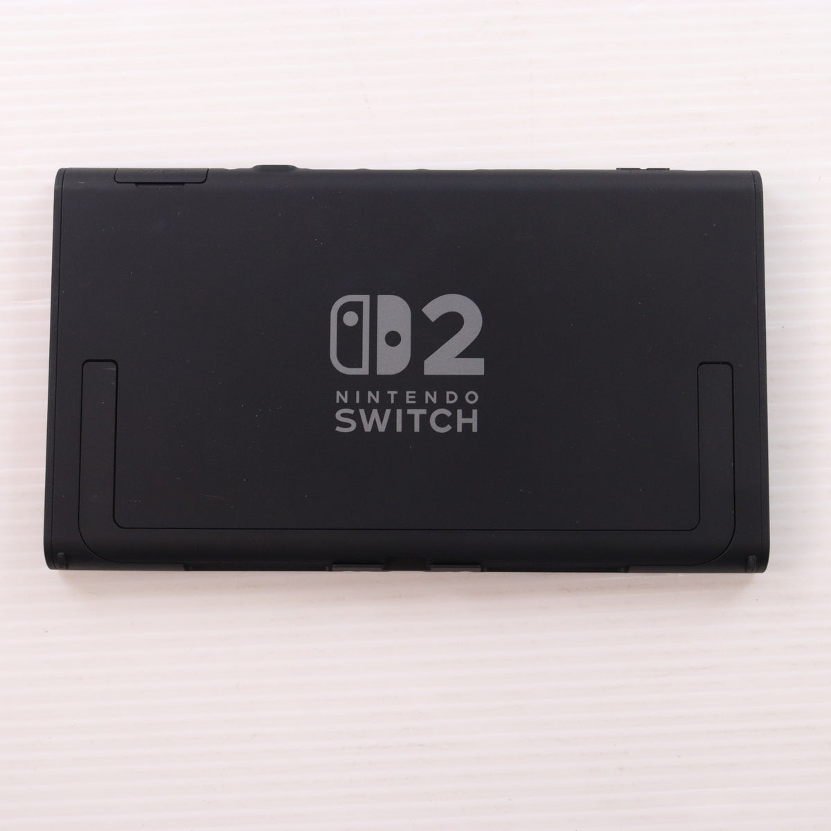 【中古即納】[Switch2] (本体) Nintendo Switch 2(ニンテンドースイッチ2)(日本語・国内専用) 任天堂(BEE-S-KB6CA)(20250605)