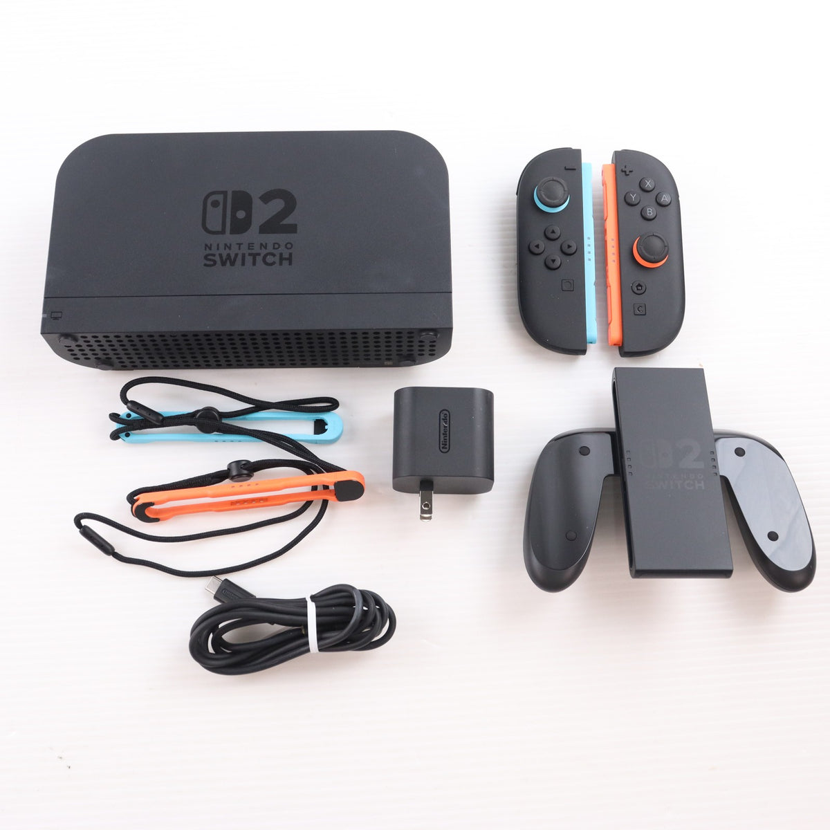 【中古即納】[Switch2] (本体) Nintendo Switch 2(ニンテンドースイッチ2)(日本語・国内専用) 任天堂(BEE-S-KB6CA)(20250605)
