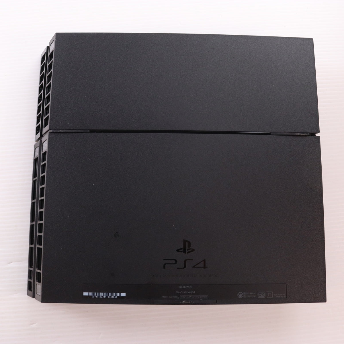 【中古即納】[PS4] (本体) PlayStation 4(プレイステーション4) First Limited Pack with PlayStation Camera HDD 500GB SIE(CUHJ-10001)(20140222)
