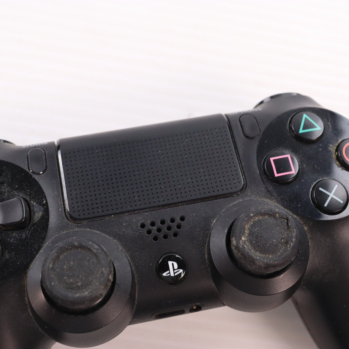 【中古即納】[PS4] (本体) PlayStation 4(プレイステーション4) First Limited Pack with PlayStation Camera HDD 500GB SIE(CUHJ-10001)(20140222)