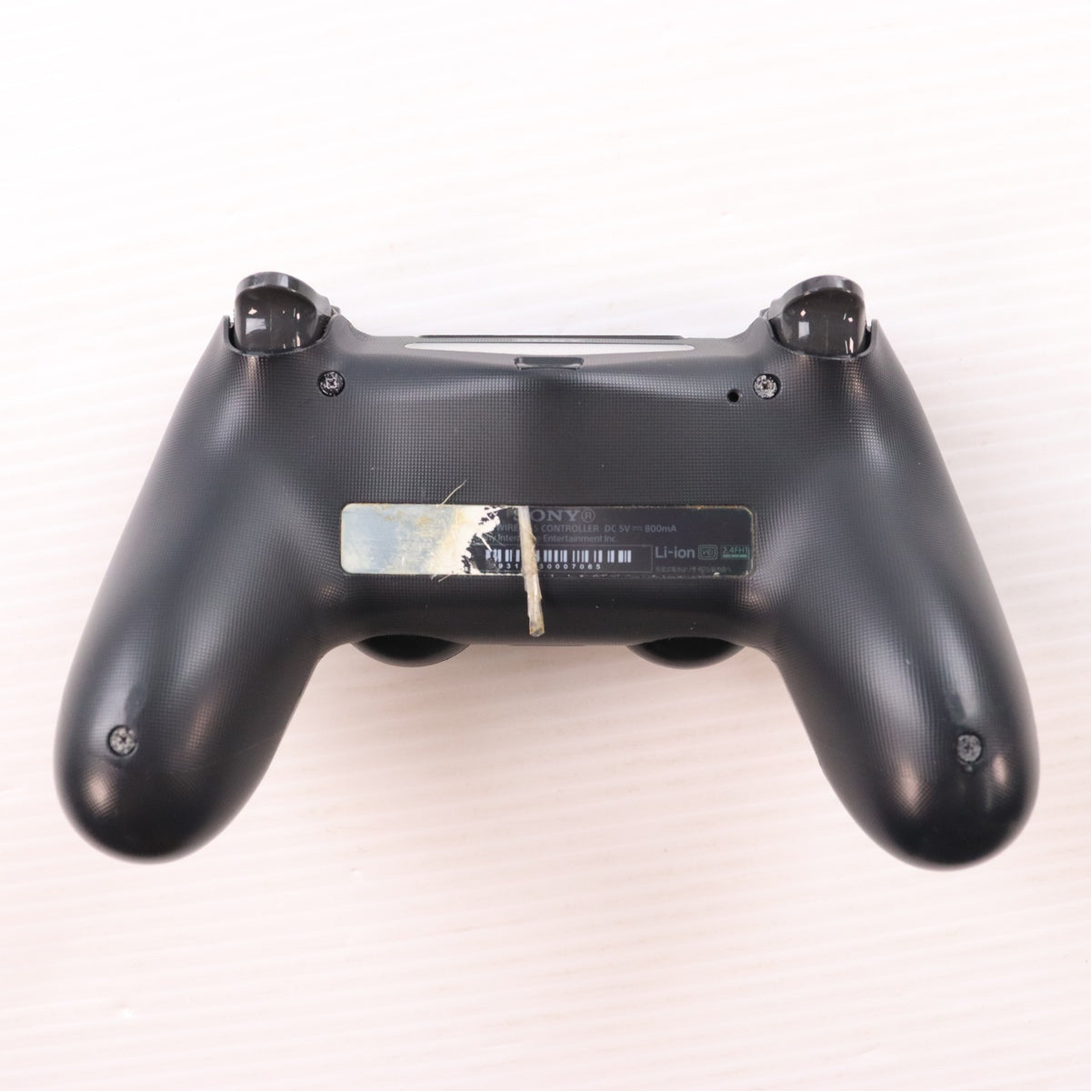 【中古即納】[PS4] (本体) PlayStation 4(プレイステーション4) ジェット・ブラック HDD500GB SIE(CUH-2100AB01)(20170724)