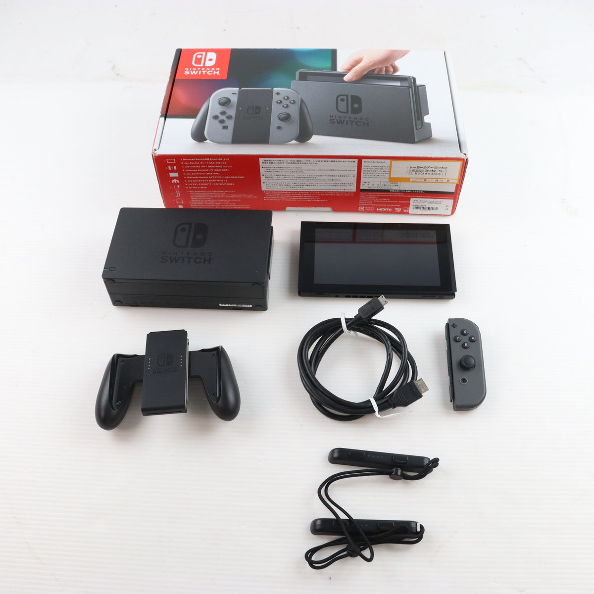 【中古即納】[Switch] (本体) Nintendo Switch(ニンテンドースイッチ) Joy-Con(L)/R グレー 任天堂(HAC-S-KAAAA)(20170303)