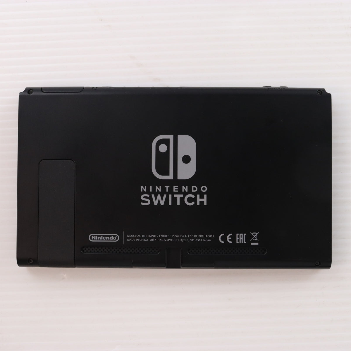 【中古即納】[Switch] (本体) Nintendo Switch(ニンテンドースイッチ) Joy-Con(L)/R グレー 任天堂(HAC-S-KAAAA)(20170303)