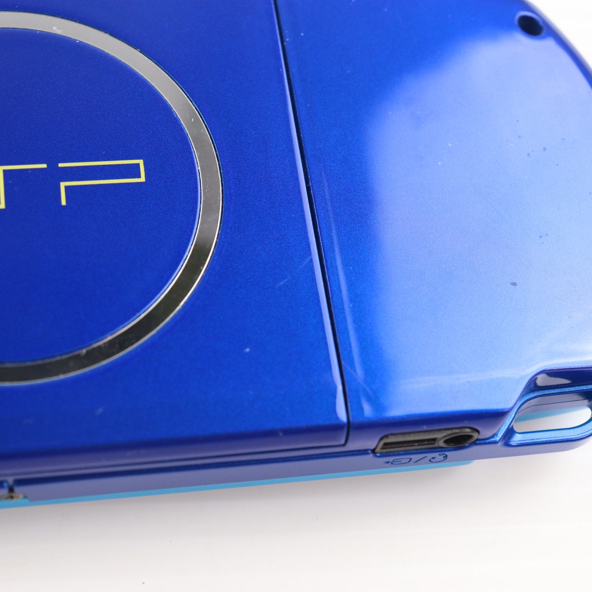 【中古即納】[PSP] (本体) PlayStation Portable(プレイステーション・ポータブル) バリューパック スカイブルー/マリンブルー SCE(PSPJ-30027)(20120426)