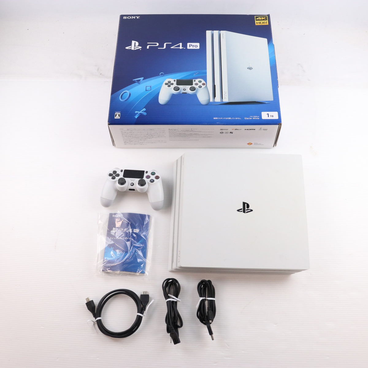 【中古即納】[PS4] (本体) PlayStation 4 Pro(プレイステーション4 プロ) グレイシャー・ホワイト 1TB SIE(CUH-7200BB02)(20181012)