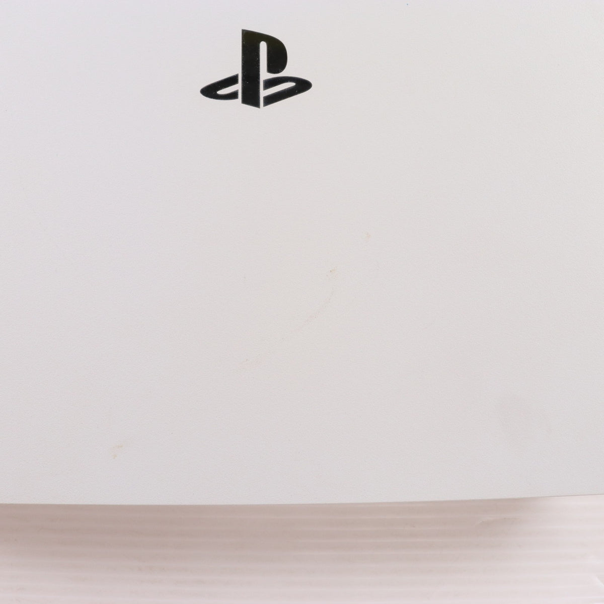 【中古即納】[PS4] (本体) PlayStation 4 Pro(プレイステーション4 プロ) グレイシャー・ホワイト 1TB SIE(CUH-7200BB02)(20181012)