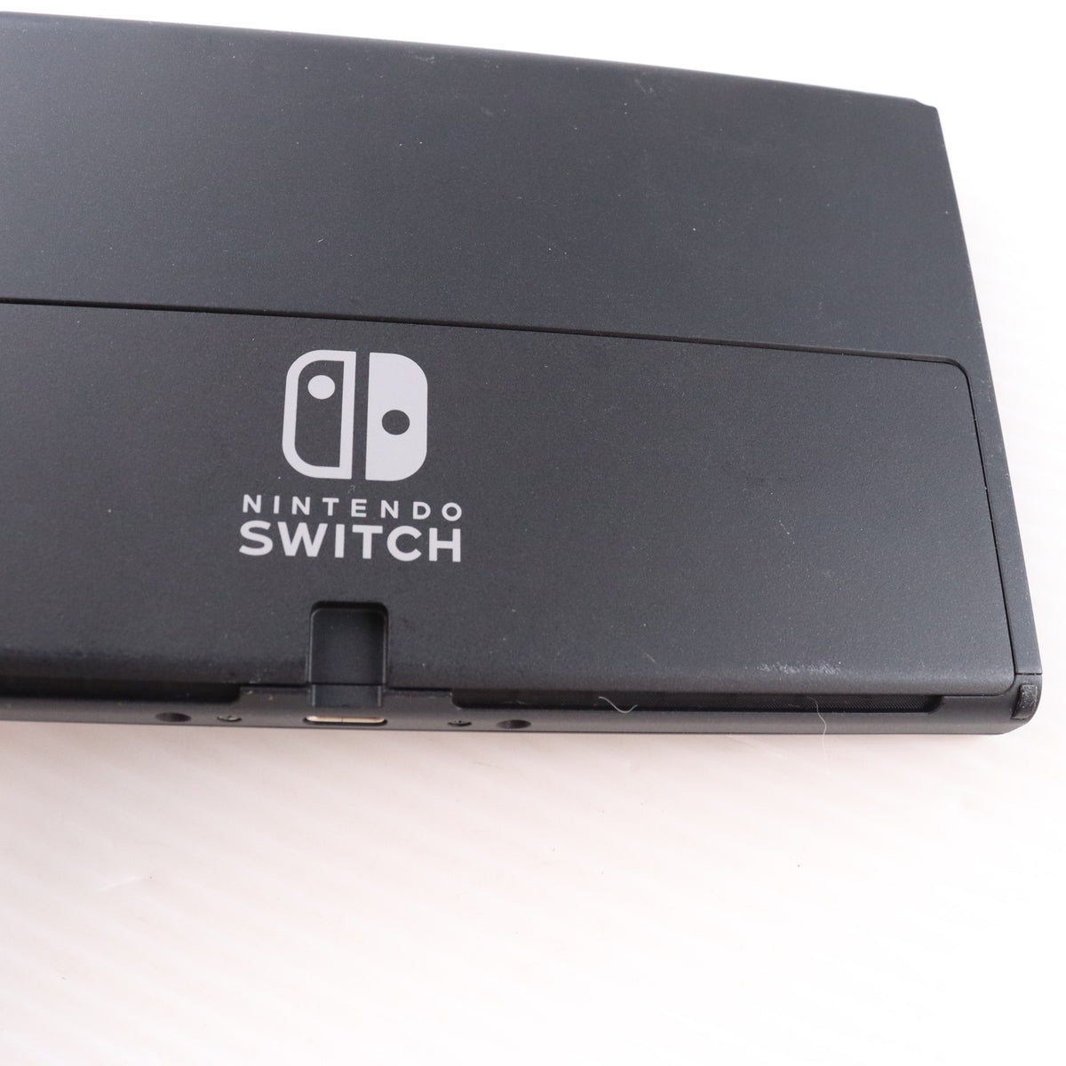 【中古即納】[Switch] (本体) Nintendo Switch(ニンテンドースイッチ) 有機ELモデル Joy-Con(L)/(R) ホワイト 任天堂(HEG-S-KAAAA)(20211008)