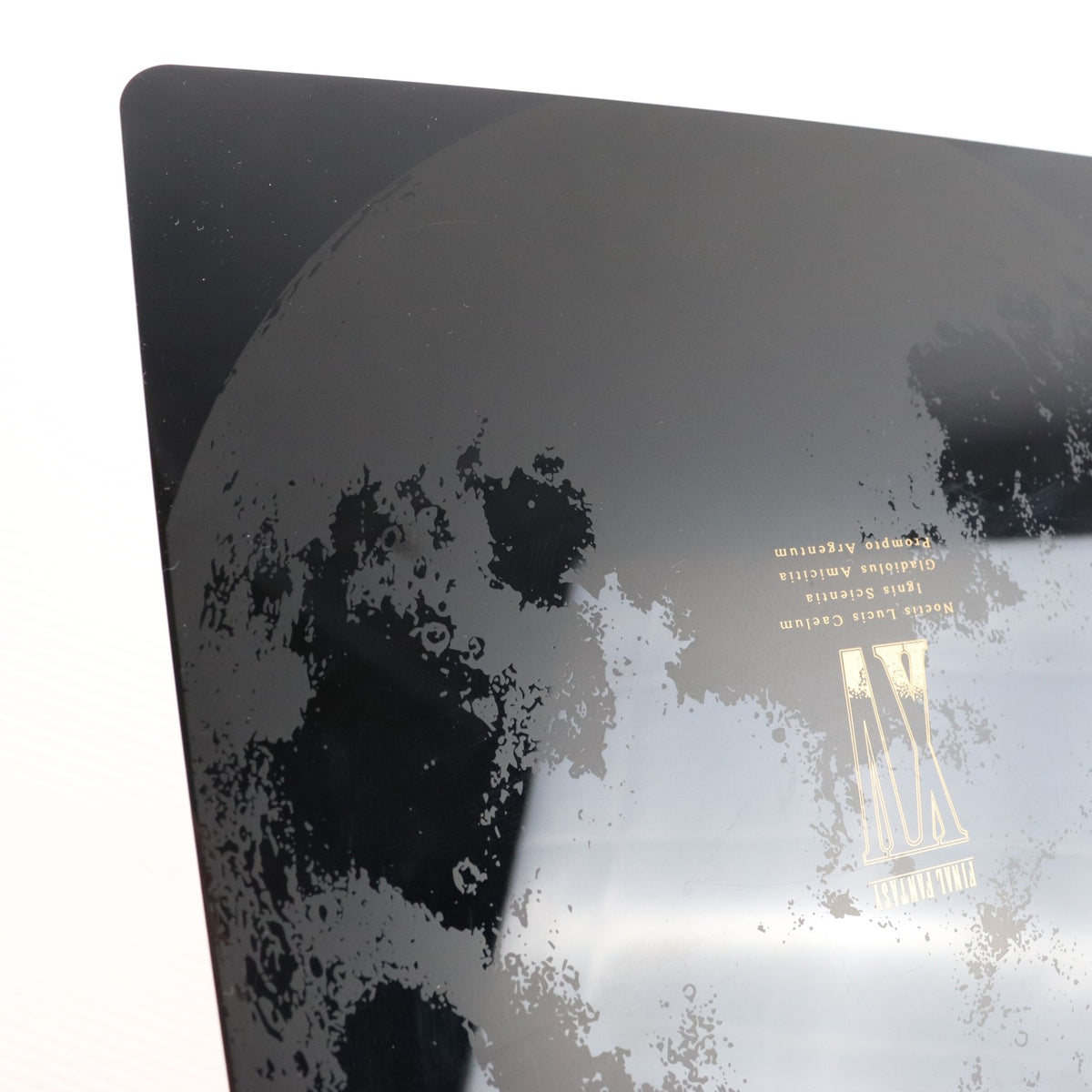 【中古即納】[PS4] (本体) PlayStation 4 FINAL FANTASY XV LUNA EDITION(プレイステーション4 ファイナルファンタジー15 ルーナエディション) SIE(CUHJ-10013)(20161129)