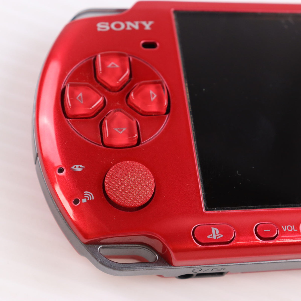【中古即納】[PSP] (本体) PlayStation Portable(プレイステーション・ポータブル) ラディアント・レッド SCE(PSP-3000RR)(20090305)