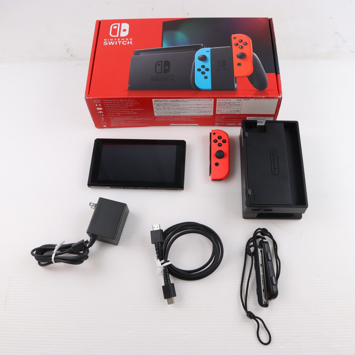 【中古即納】[Switch] (本体) Nintendo Switch(ニンテンドースイッチ) Joy-Con(L) ネオンブルー/R ネオンレッド 任天堂(HAD-S-KABAH)(20190830)