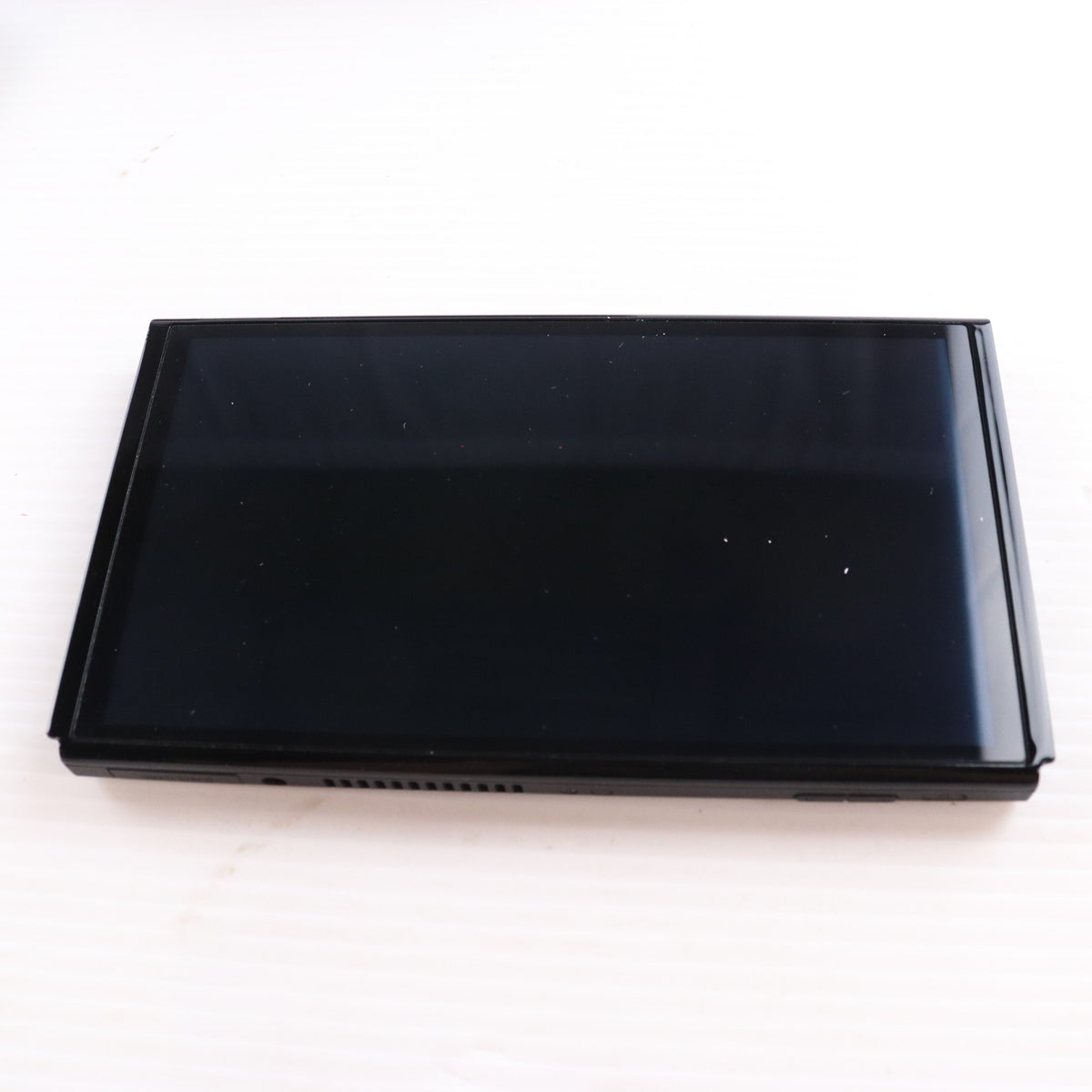 【中古即納】[Switch] (本体) Nintendo Switch(ニンテンドースイッチ) 有機ELモデル Joy-Con(L)/(R) ホワイト 任天堂(HEG-S-KAAAA)(20211008)