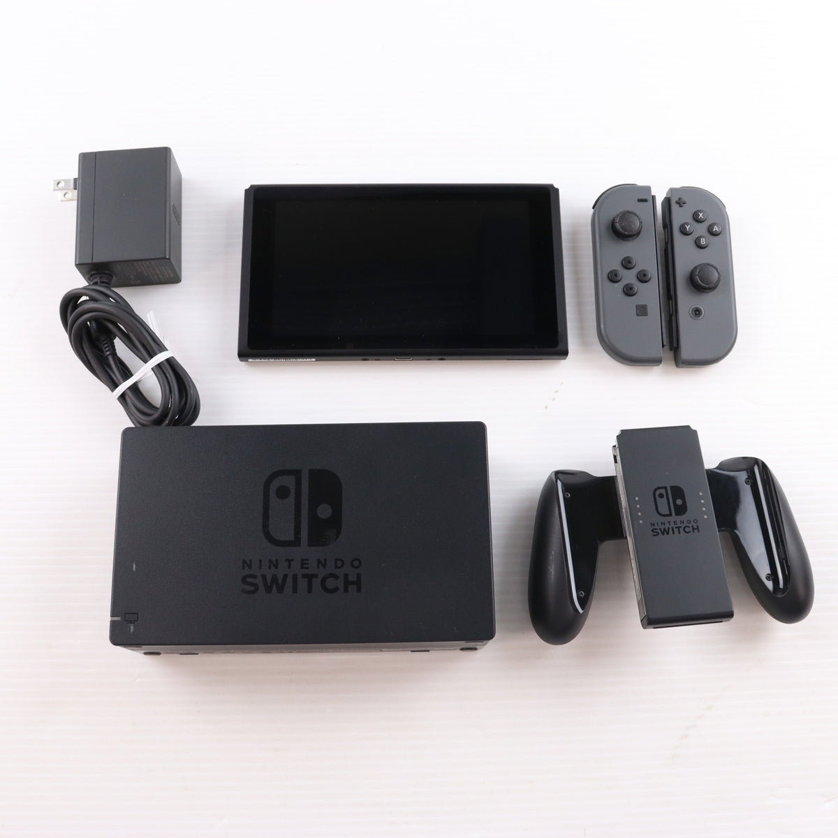 【中古即納】[Switch] (本体) Nintendo Switch(ニンテンドースイッチ) Joy-Con(L)/R グレー 任天堂(HAC-S-KAAAA)(20170303)