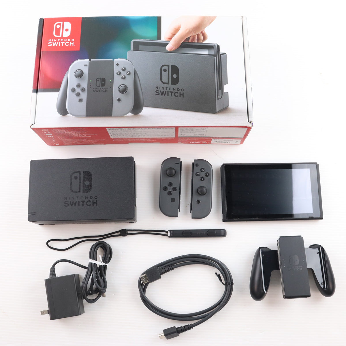 【中古即納】[Switch] (本体) Nintendo Switch(ニンテンドースイッチ) Joy-Con(L)/R グレー 任天堂(HAC-S-KAAAA)(20170303)
