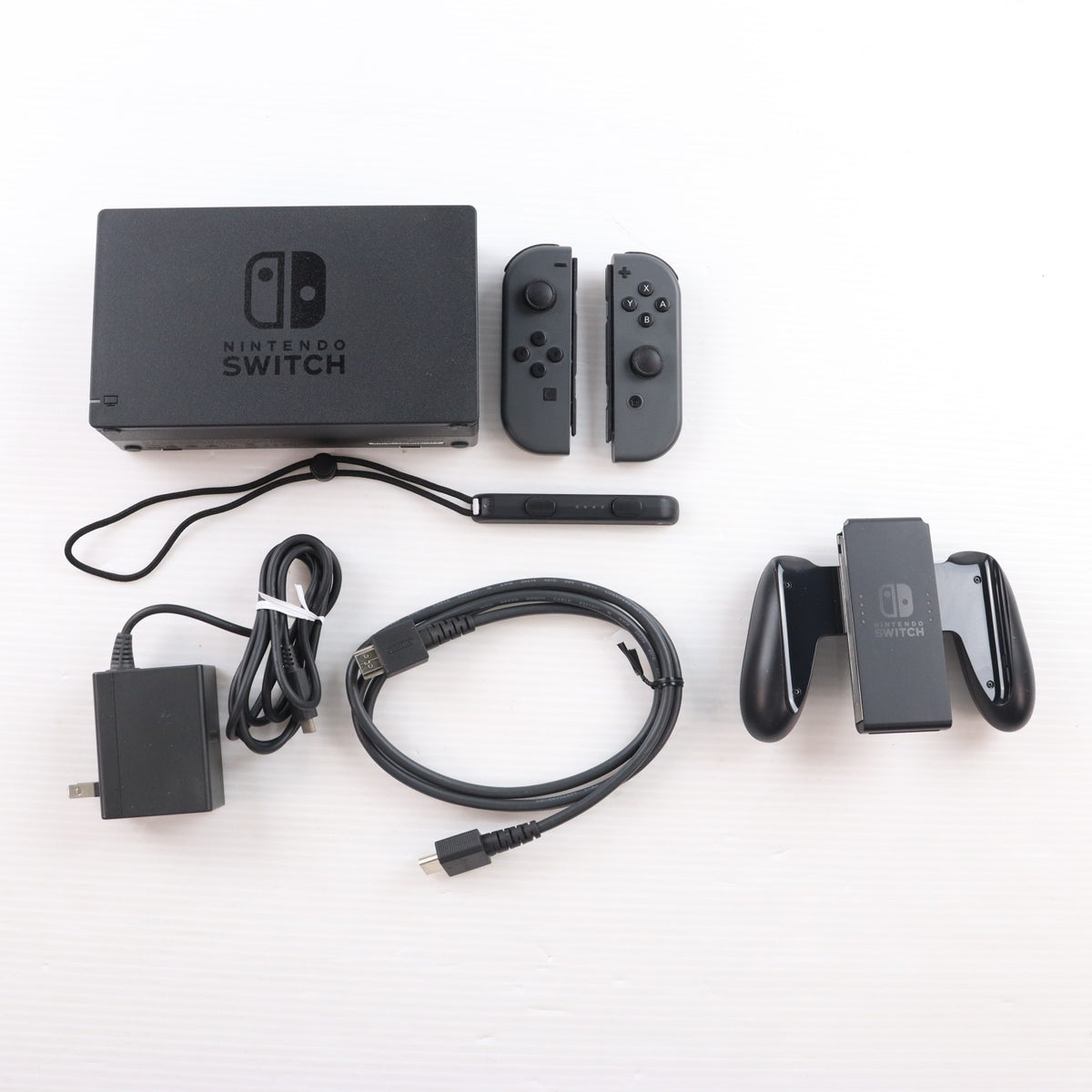 【中古即納】[Switch] (本体) Nintendo Switch(ニンテンドースイッチ) Joy-Con(L)/R グレー 任天堂(HAC-S-KAAAA)(20170303)