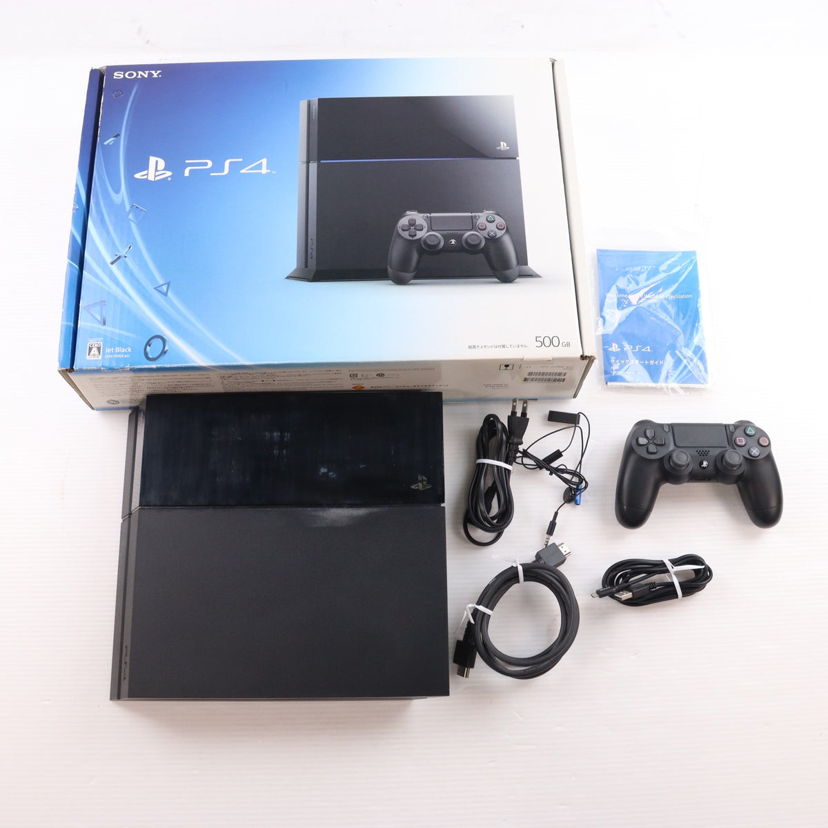 【中古即納】[PS4] (本体) PlayStation 4(プレイステーション4) ジェット・ブラック HDD500GB SCE(CUH-1100AB01)(20141009)