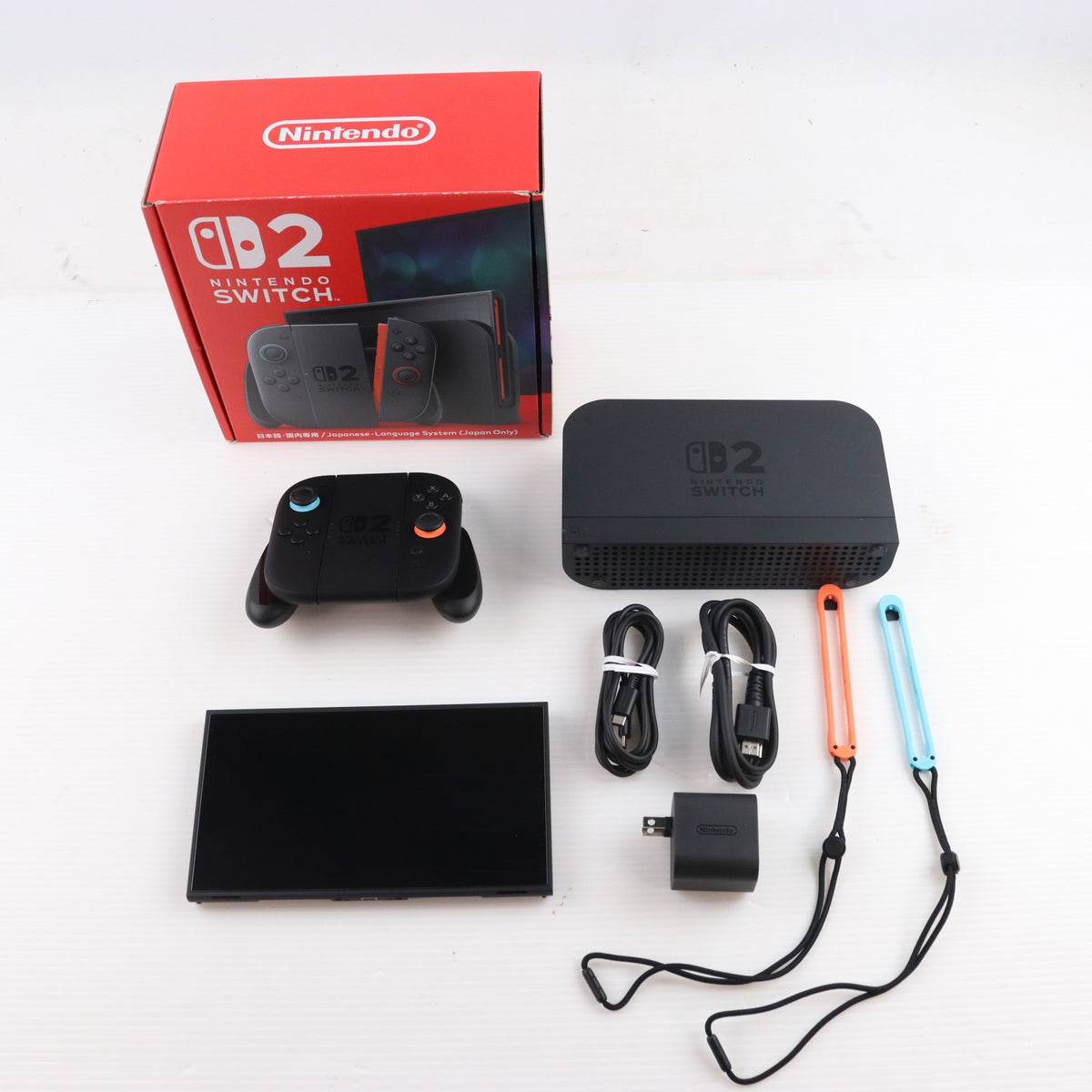 【中古即納】[Switch2] (本体) Nintendo Switch 2(ニンテンドースイッチ2)(日本語・国内専用) 任天堂(BEE-S-KB6CA)(20250605)