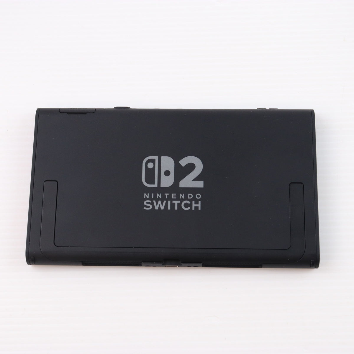 【中古即納】[Switch2] (本体) Nintendo Switch 2(ニンテンドースイッチ2)(日本語・国内専用) 任天堂(BEE-S-KB6CA)(20250605)