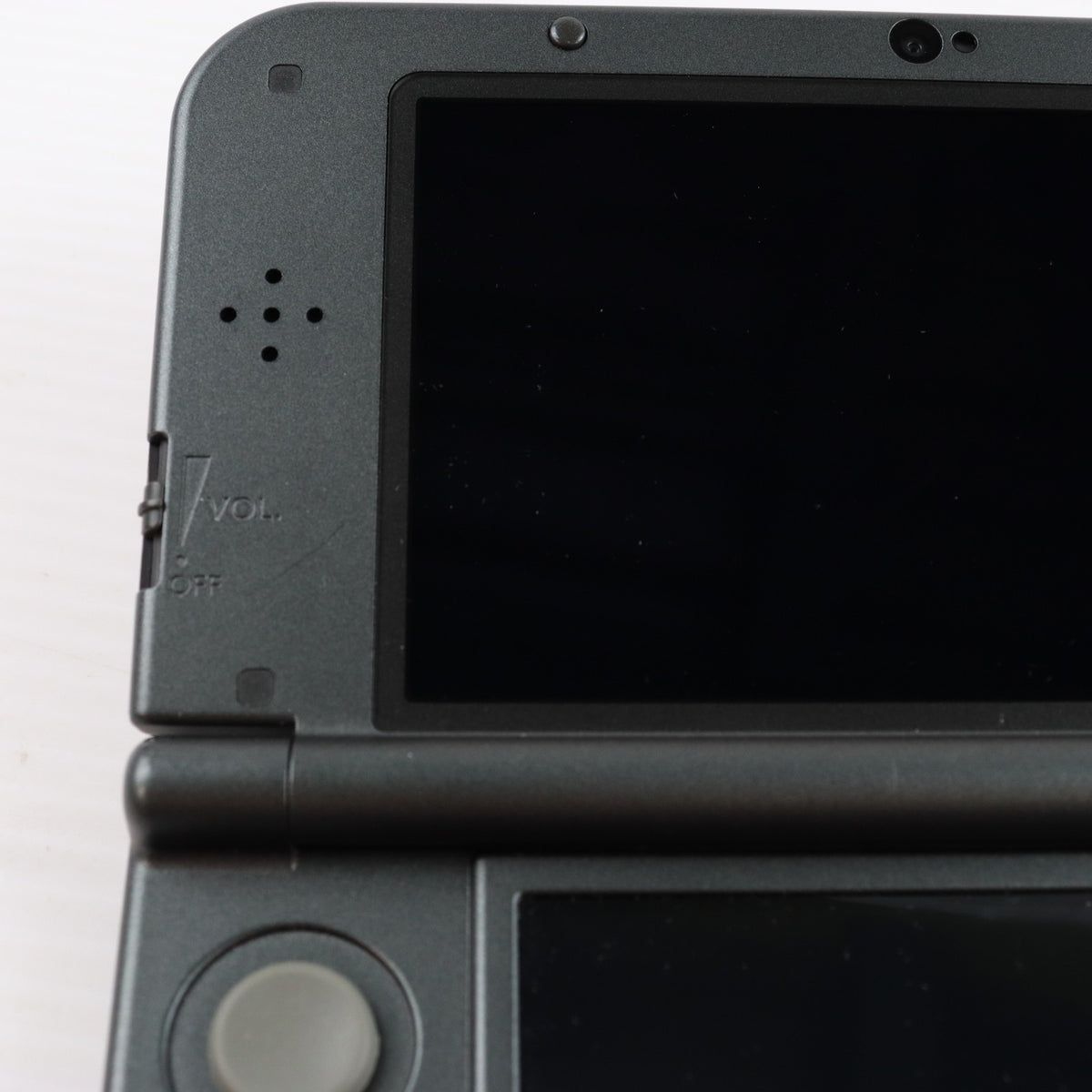 【中古即納】[3DS] (本体) Newニンテンドー3DS LL メタリックブラック 任天堂(RED-S-VAAA)(20141011)