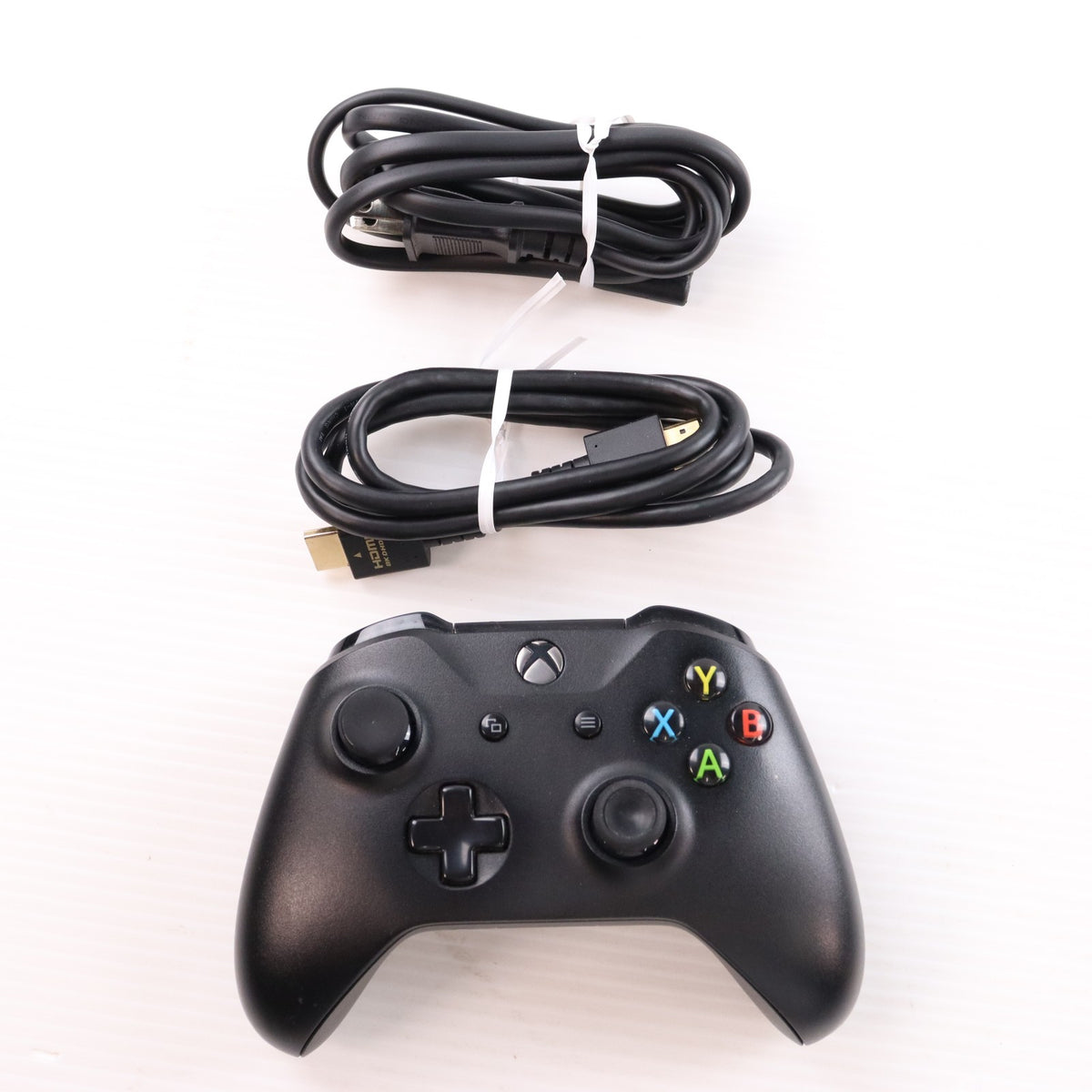 【中古即納】[XboxOne] (本体) Xbox One X 1TB 日本マイクロソフト(CYV-00015)(20171107)
