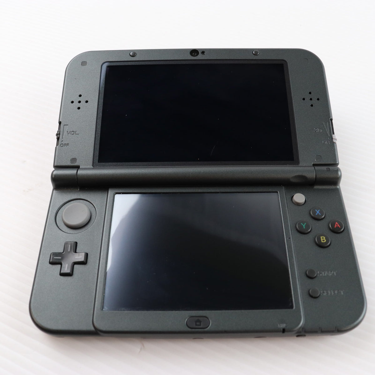 【中古即納】[3DS] (本体) Newニンテンドー3DS LL メタリックブラック 任天堂(RED-S-VAAA)(20141011)