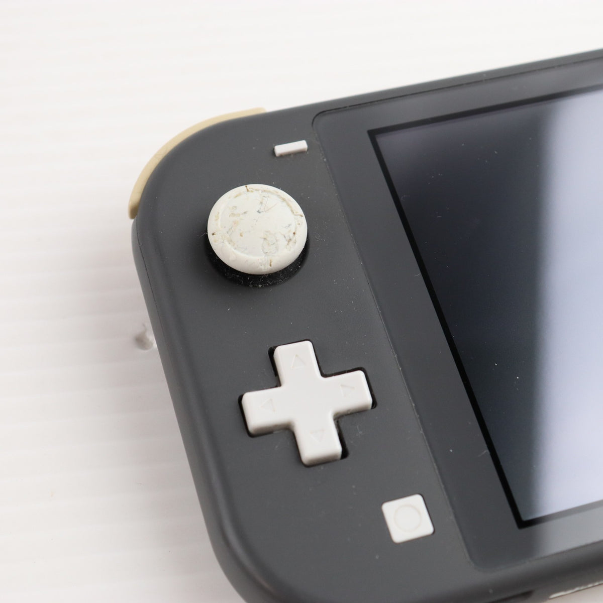 【中古即納】[Switch] (本体) Nintendo Switch Lite(ニンテンドースイッチライト) グレー 任天堂(HDH-S-GAZAA)(20190920)