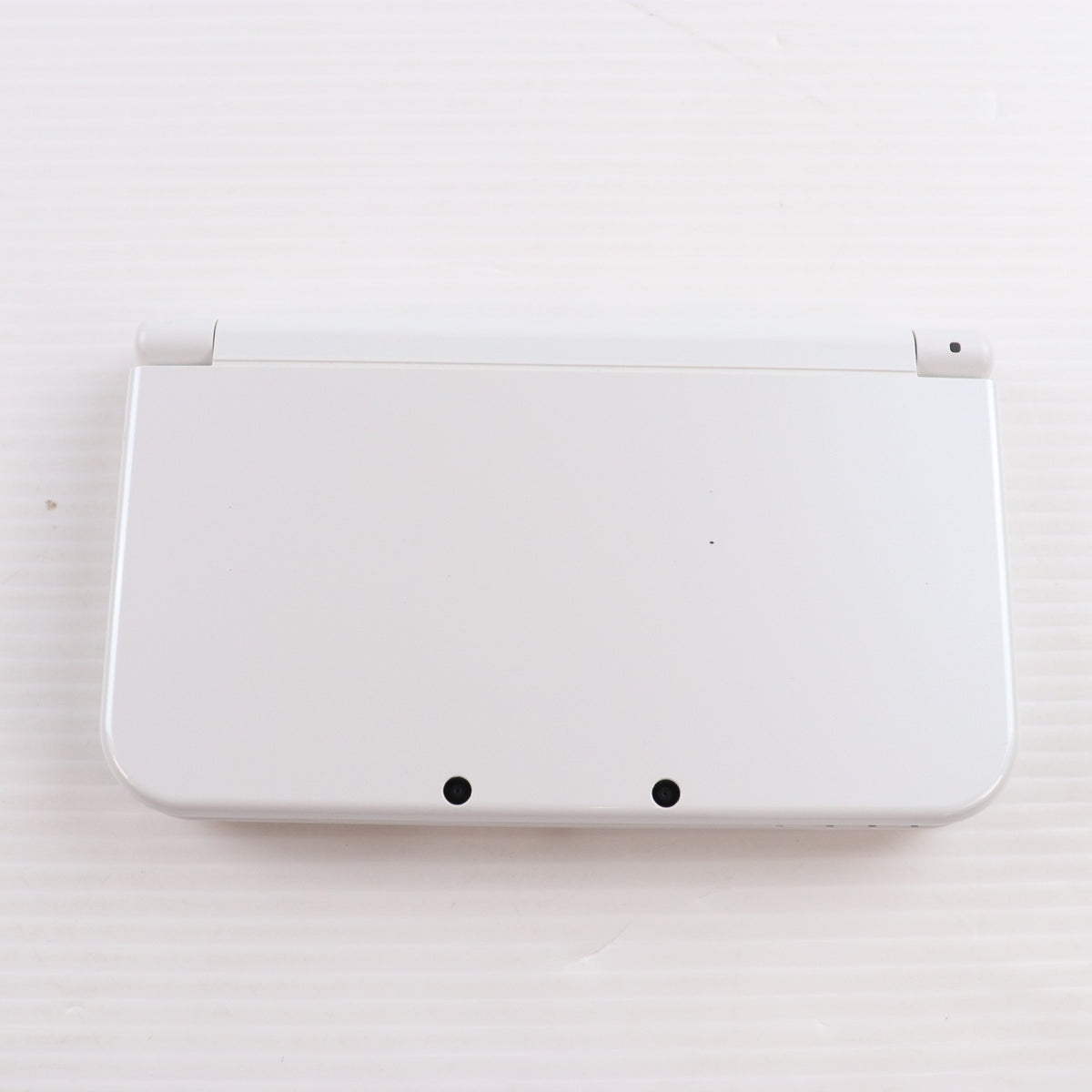 【中古即納】[3DS] (本体) Newニンテンドー3DS LL パールホワイト 任天堂(RED-S-WAAA)(20150611)