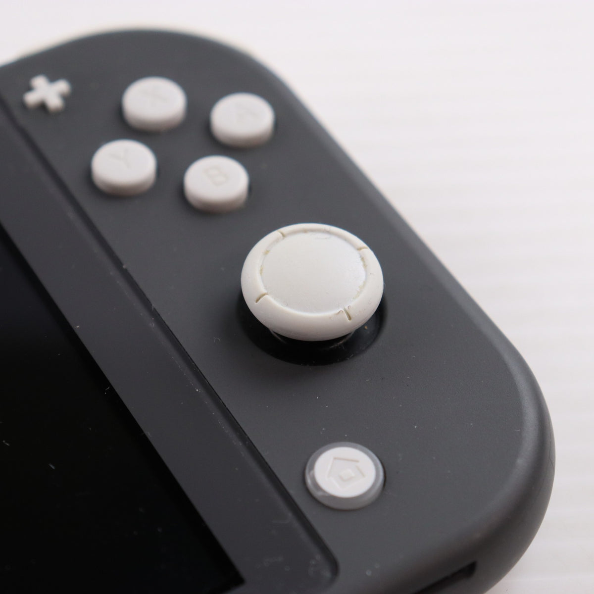 【中古即納】[Switch] (本体) Nintendo Switch Lite(ニンテンドースイッチライト) グレー 任天堂(HDH-S-GAZAA)(20190920)