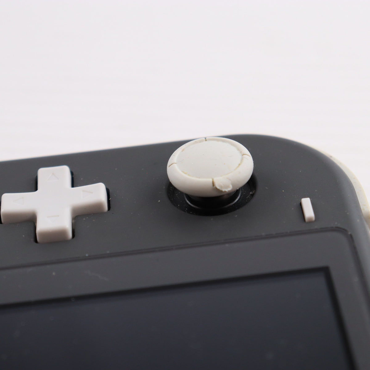 【中古即納】[Switch] (本体) Nintendo Switch Lite(ニンテンドースイッチライト) グレー 任天堂(HDH-S-GAZAA)(20190920)