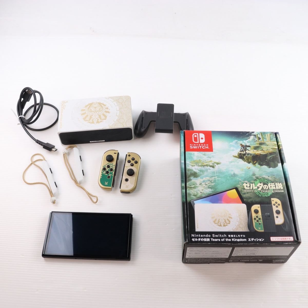 【中古即納】[Switch] (本体) Nintendo Switch(ニンテンドースイッチ) 有機ELモデル ゼルダの伝説 ティアーズ オブ ザ キングダムエディション 任天堂(HEG-S-KDAAA)(20230429)