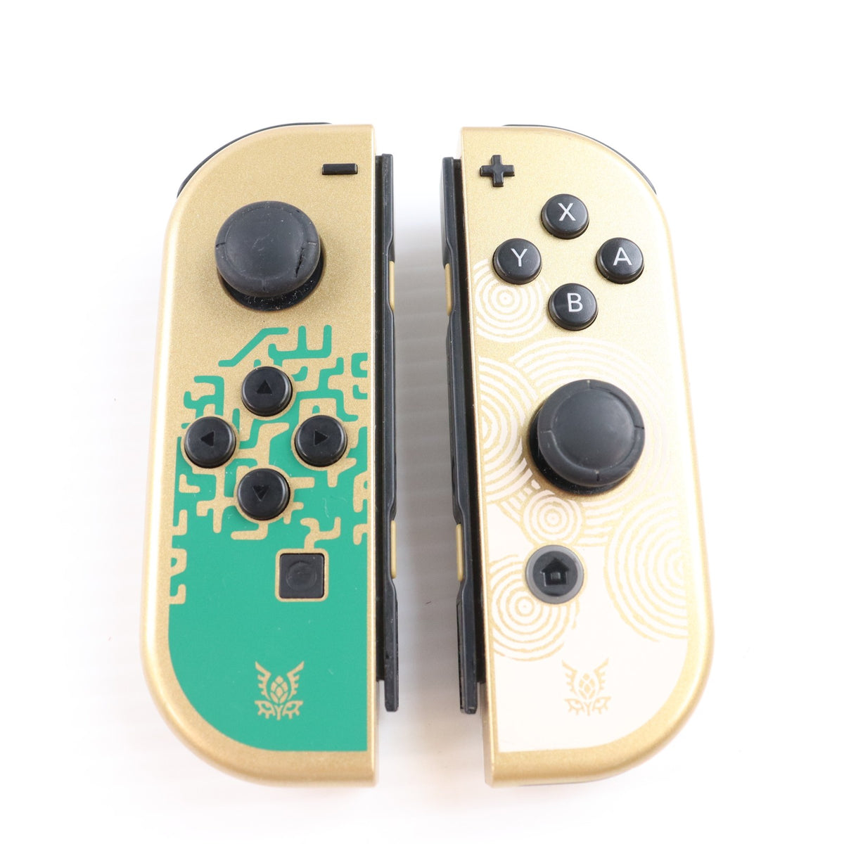 【中古即納】[Switch] (本体) Nintendo Switch(ニンテンドースイッチ) 有機ELモデル ゼルダの伝説 ティアーズ オブ ザ キングダムエディション 任天堂(HEG-S-KDAAA)(20230429)