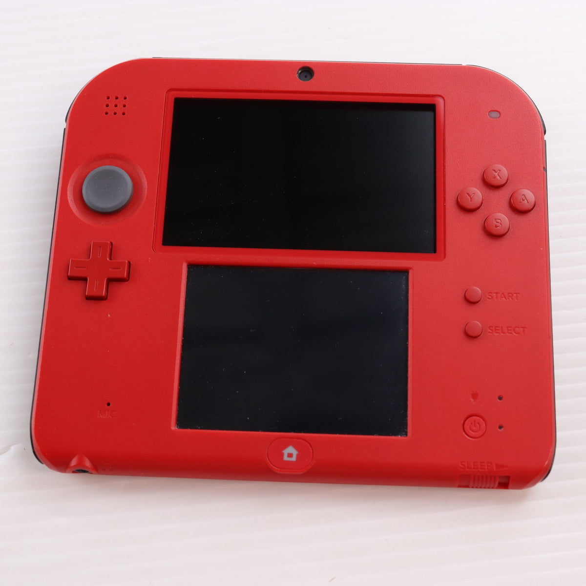 【中古即納】[3DS] (本体) ニンテンドー2DS レッド 任天堂(FTR-S-RCAA)(20160915)