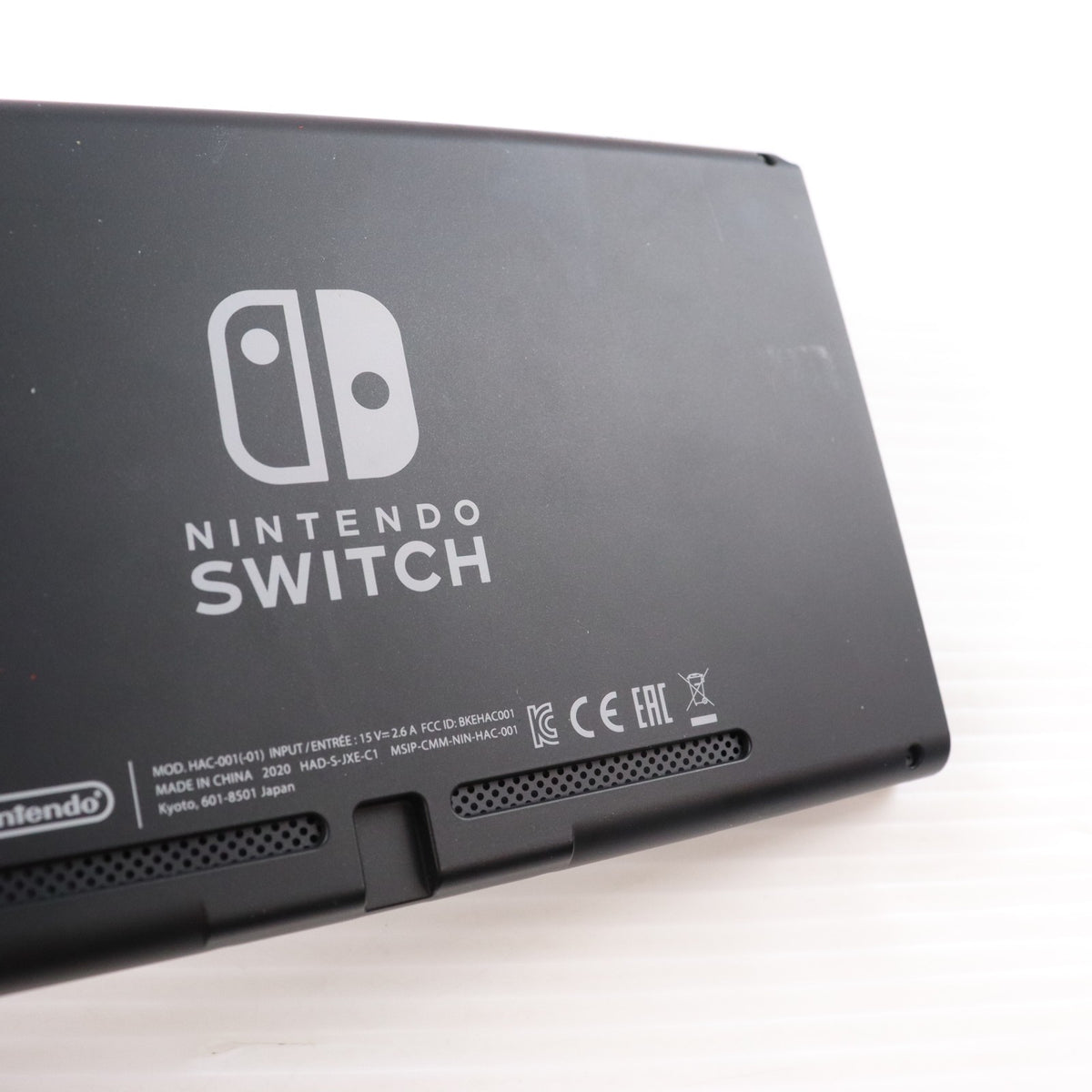【中古即納】[Switch] (本体) Nintendo Switch(ニンテンドースイッチ) Joy-Con(L)/R グレー 任天堂(HAD-S-KAAAA)(20190830)