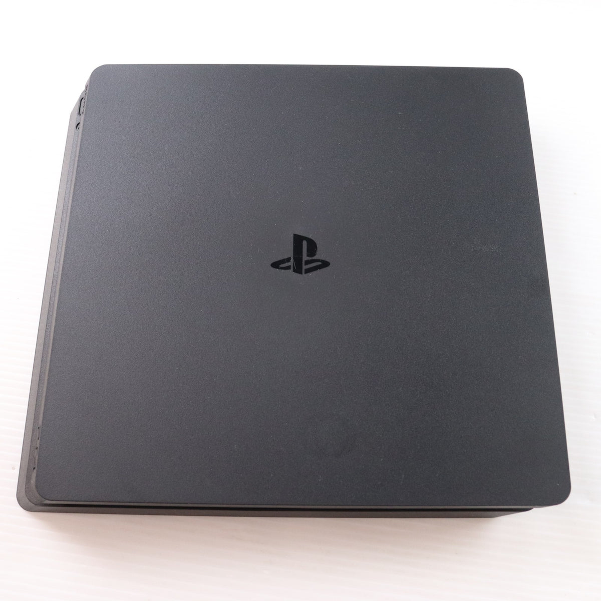 【中古即納】[PS4] (本体) PlayStation 4(プレイステーション4) ジェット・ブラック HDD500GB SIE(CUH-2100AB01)(20170724)