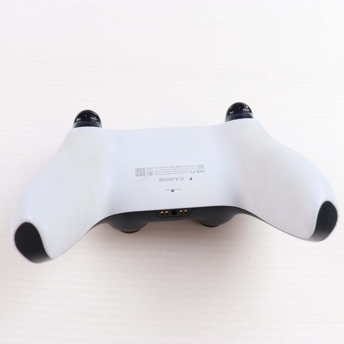 【中古即納】[PS5] (本体) PlayStation 5(プレイステーション5) slimモデル(スリムモデル) SIE(CFI-2000A01)(20231110)