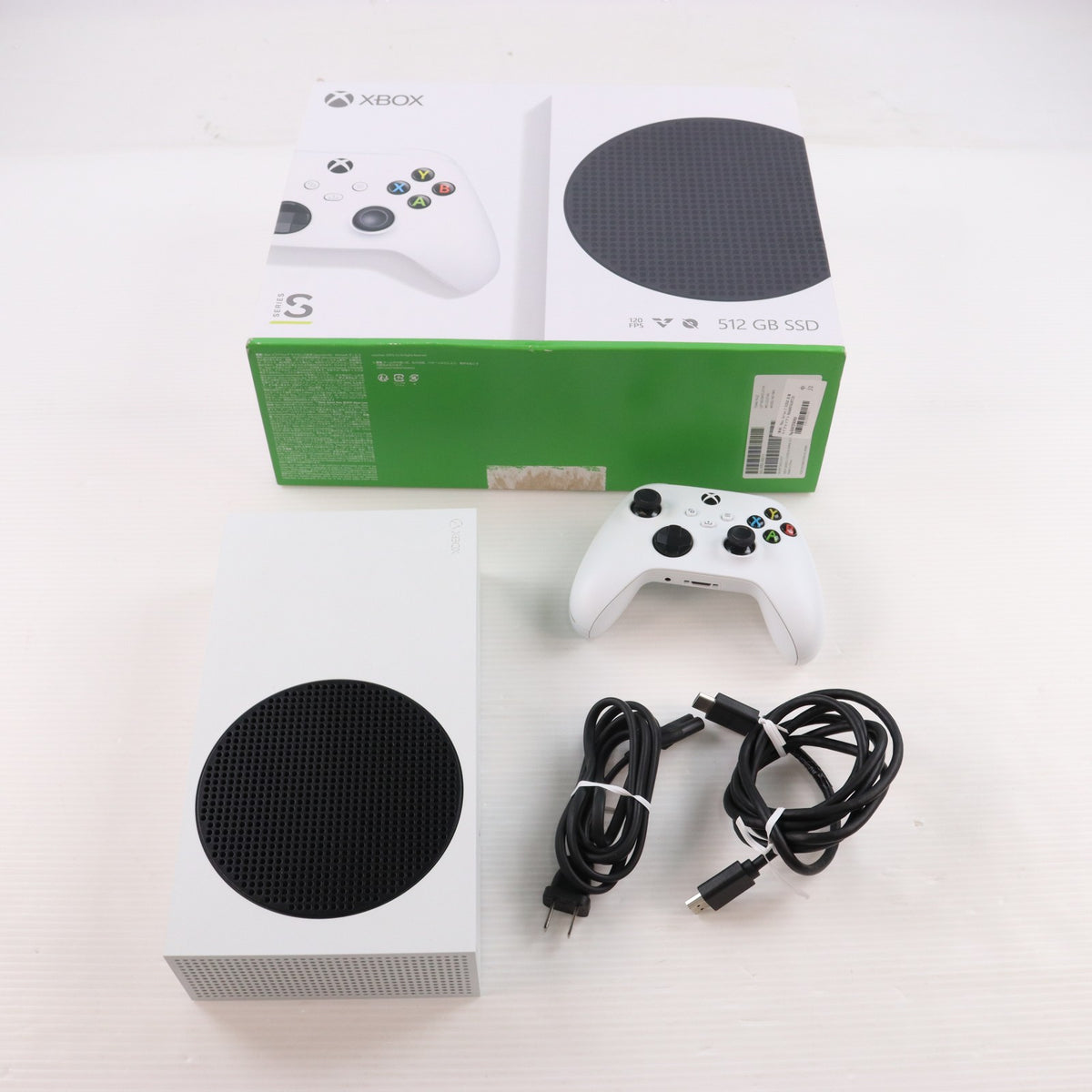 【中古即納】[XboxX/S] (本体) Xbox Series S 512GB 日本マイクロソフト(RRS-00015)(20201110)