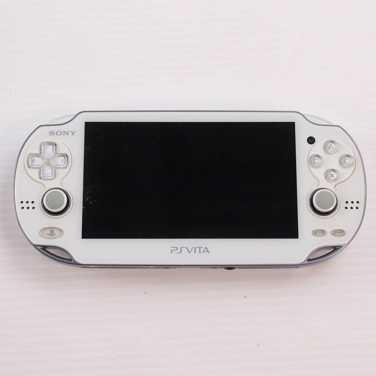 【中古即納】[PSVita] (本体) PlayStation Vita(プレイステーション ヴィータ) 3G/Wi-Fiモデル クリスタル・ホワイト SCE(PCH-1100AB02)(20120628)