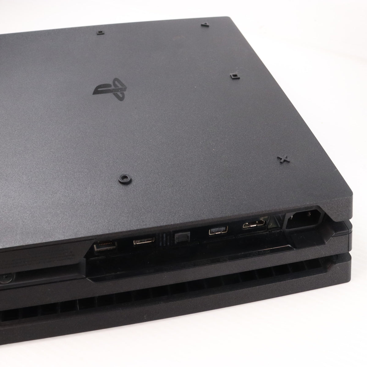 【中古即納】[PS4] (本体) PlayStation 4 Pro(プレイステーション4 プロ) ジェット・ブラック 1TB SIE(CUH-7100BB01)(20170929)
