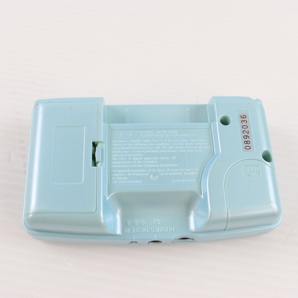 【中古即納】[NGP] (本体) NEW NEOGEO POCKET COLOR(ニューネオジオポケットカラー) パールブルー SNK(エスエヌケイ)(NEOP67010)(19991021)