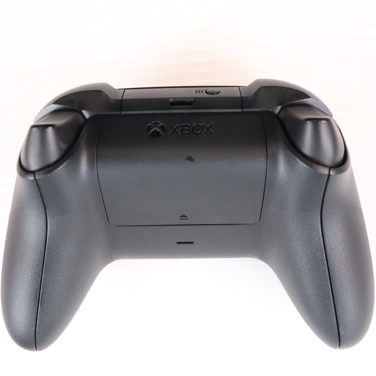 【中古即納】[XboxX/S] (本体) Xbox Series X 1TB 日本マイクロソフト(RRT-00015)(20201110)