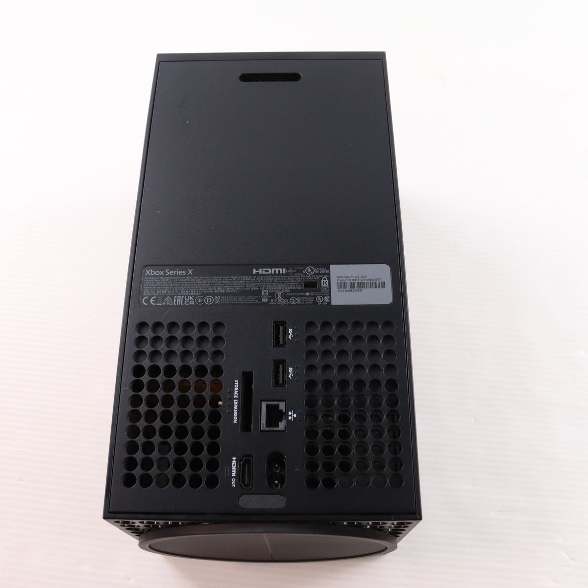 【中古即納】[XboxX/S] (本体) Xbox Series X 1TB 日本マイクロソフト(RRT-00015)(20201110)