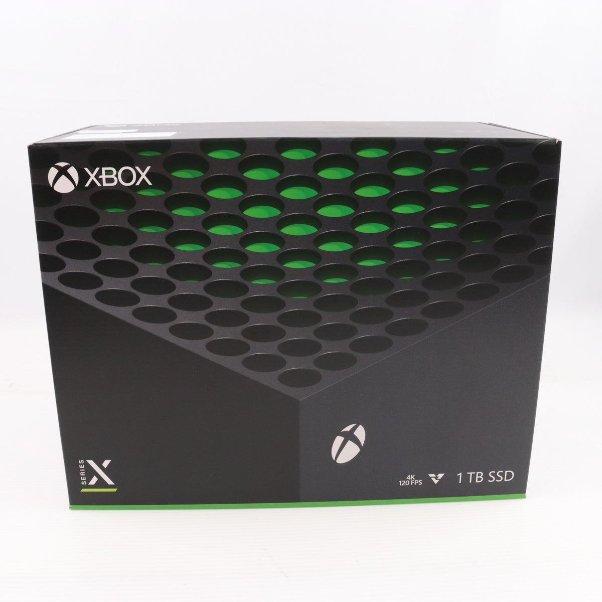 【中古即納】[XboxX/S] (本体) Xbox Series X 1TB 日本マイクロソフト(RRT-00015)(20201110)