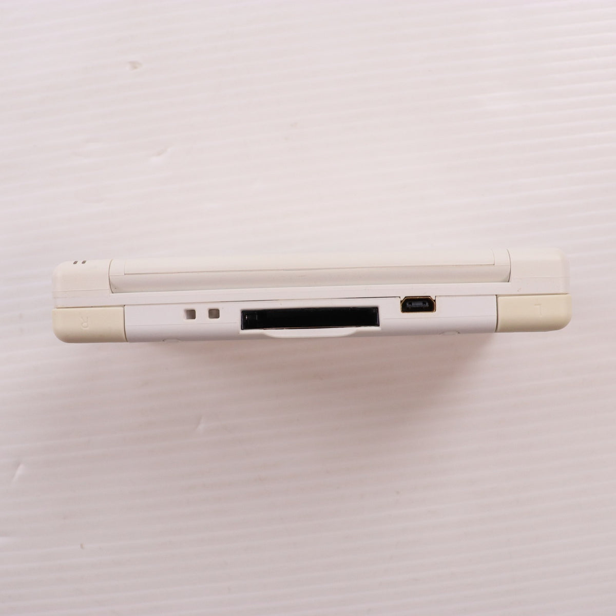 【中古即納】[NDS] (本体) ファイナルファンタジー・クリスタルクロニクル リング・オブ・フェイト Gemini Edition(ジェミニエディション) スクウェア・エニックス(USG-S-FCWDFX)(20070823)