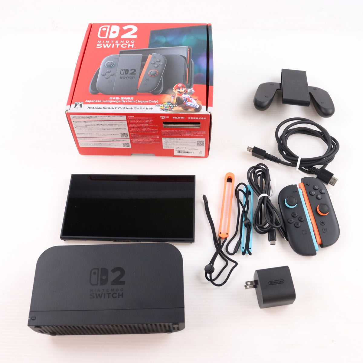 【中古即納】[Switch2] (本体)(ソフト無し) Nintendo Switch 2(ニンテンドースイッチ2)(日本語・国内専用) マリオカート ワールド セット 任天堂(BEE-S-KB6PA)(20250605)