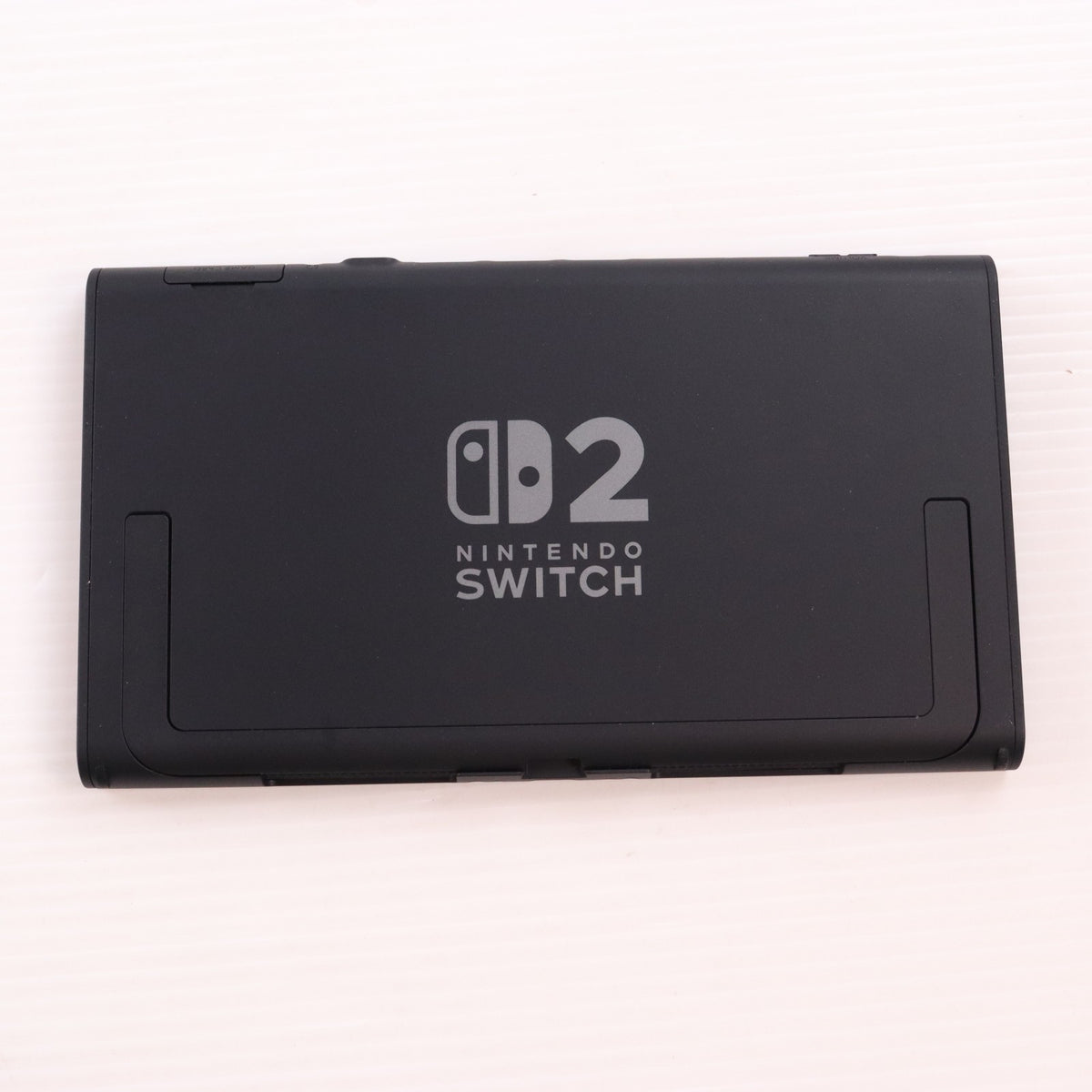 【中古即納】[Switch2] (本体)(ソフト無し) Nintendo Switch 2(ニンテンドースイッチ2)(日本語・国内専用) マリオカート ワールド セット 任天堂(BEE-S-KB6PA)(20250605)