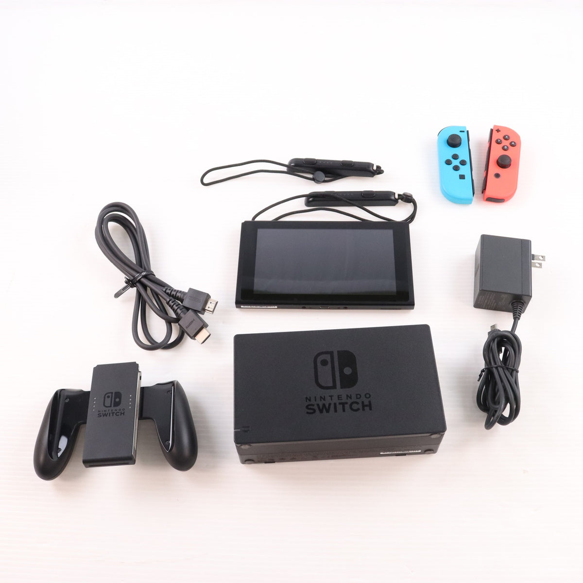 【中古即納】[Switch] (本体) Nintendo Switch(ニンテンドースイッチ) Joy-Con(L) ネオンブルー/(R) ネオンレッド 任天堂(HAD-S-KABAA)(20190830)