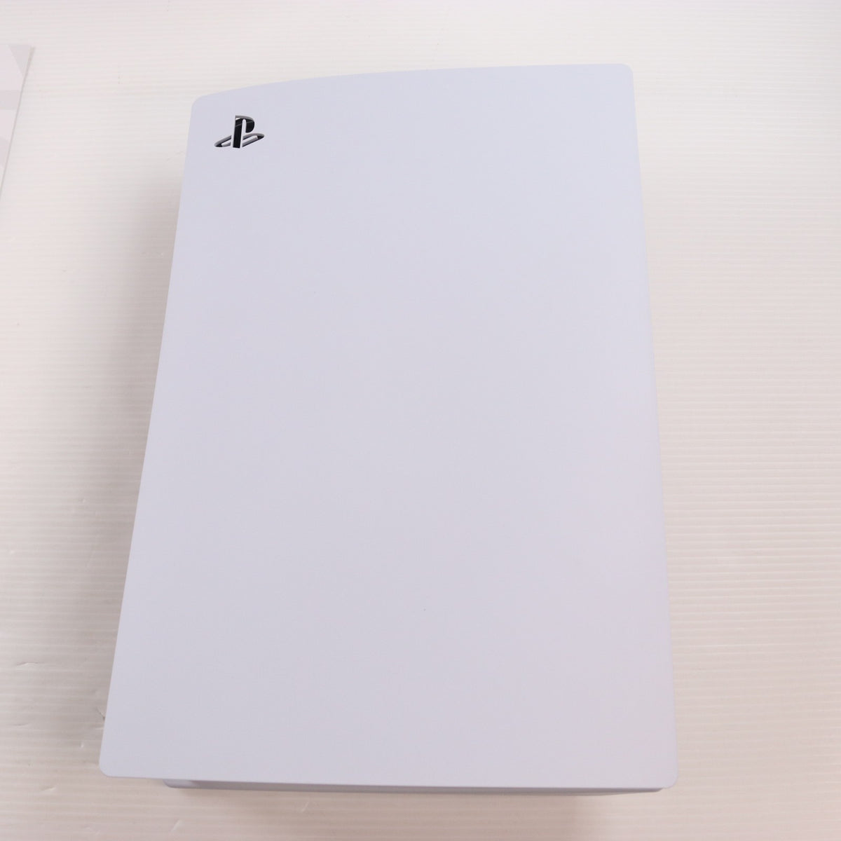 【中古即納】[PS5] (本体) PlayStation 5(プレイステーション5) SIE(CFI-1200A01)(20220915)